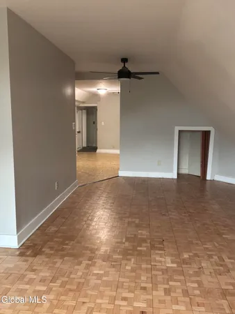 $1,400 | 137 Broad Street, Unit 3, Waterford, NY 12188