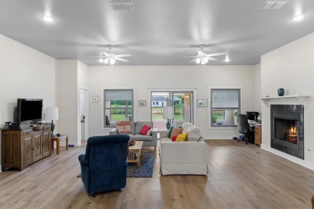 $575,000 | 1461 VZ County Road, Ben Wheeler, TX 75754