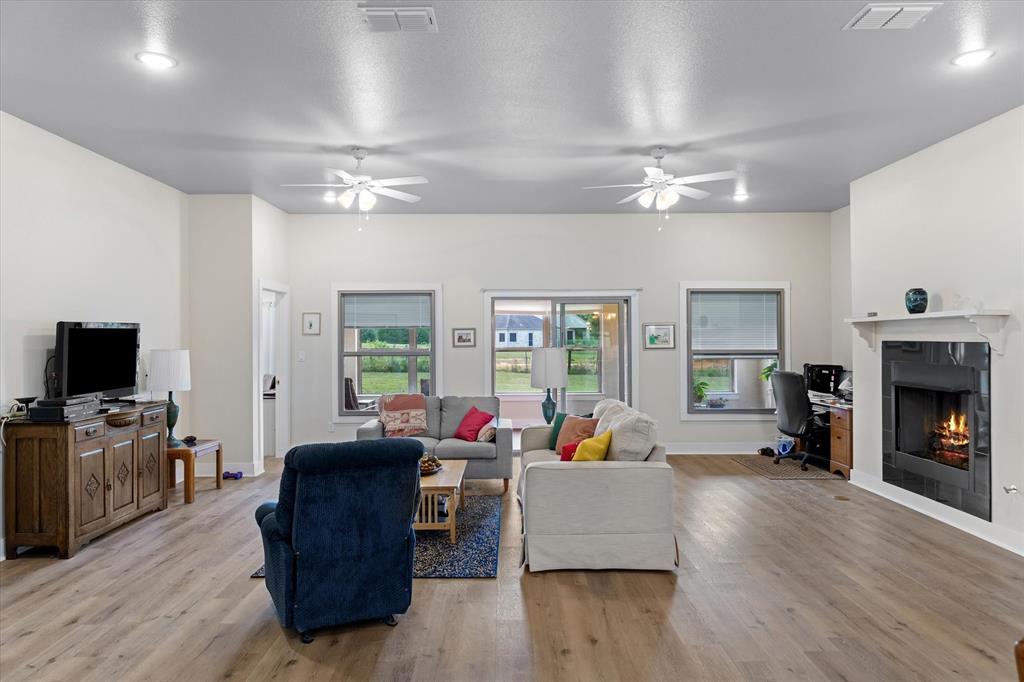 1461 VZ County Road Ben Wheeler, TX 75754 - Photo 37 of 40