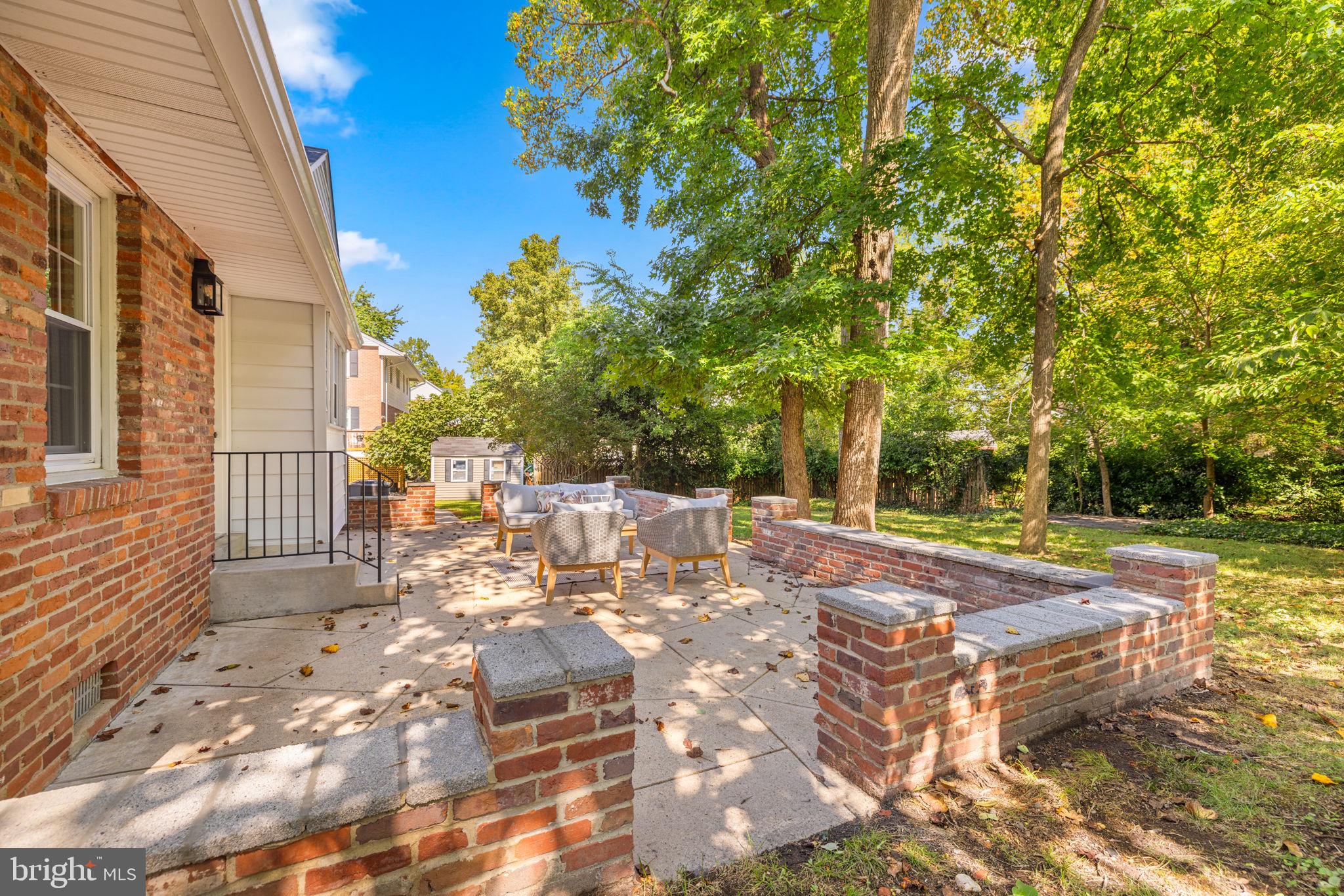 8415 Riverside Road Alexandria, VA 22308 - Photo 35 of 44 a view of yard with patio