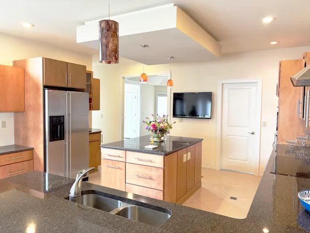 $949,900 | 263 Cedar Creek Drive, Battle Creek, MI 49015