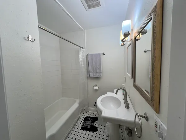 $200,000 | 2507 31st Street, Lubbock, TX 79410