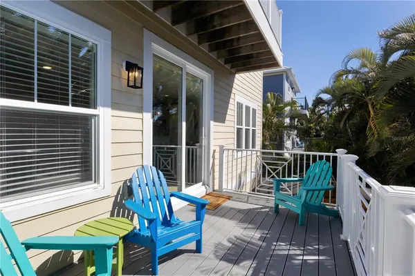 $2,600,000 | 6908 Holmes Boulevard, Holmes Beach, FL 34217