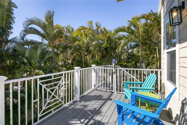 $2,600,000 | 6908 Holmes Boulevard, Holmes Beach, FL 34217