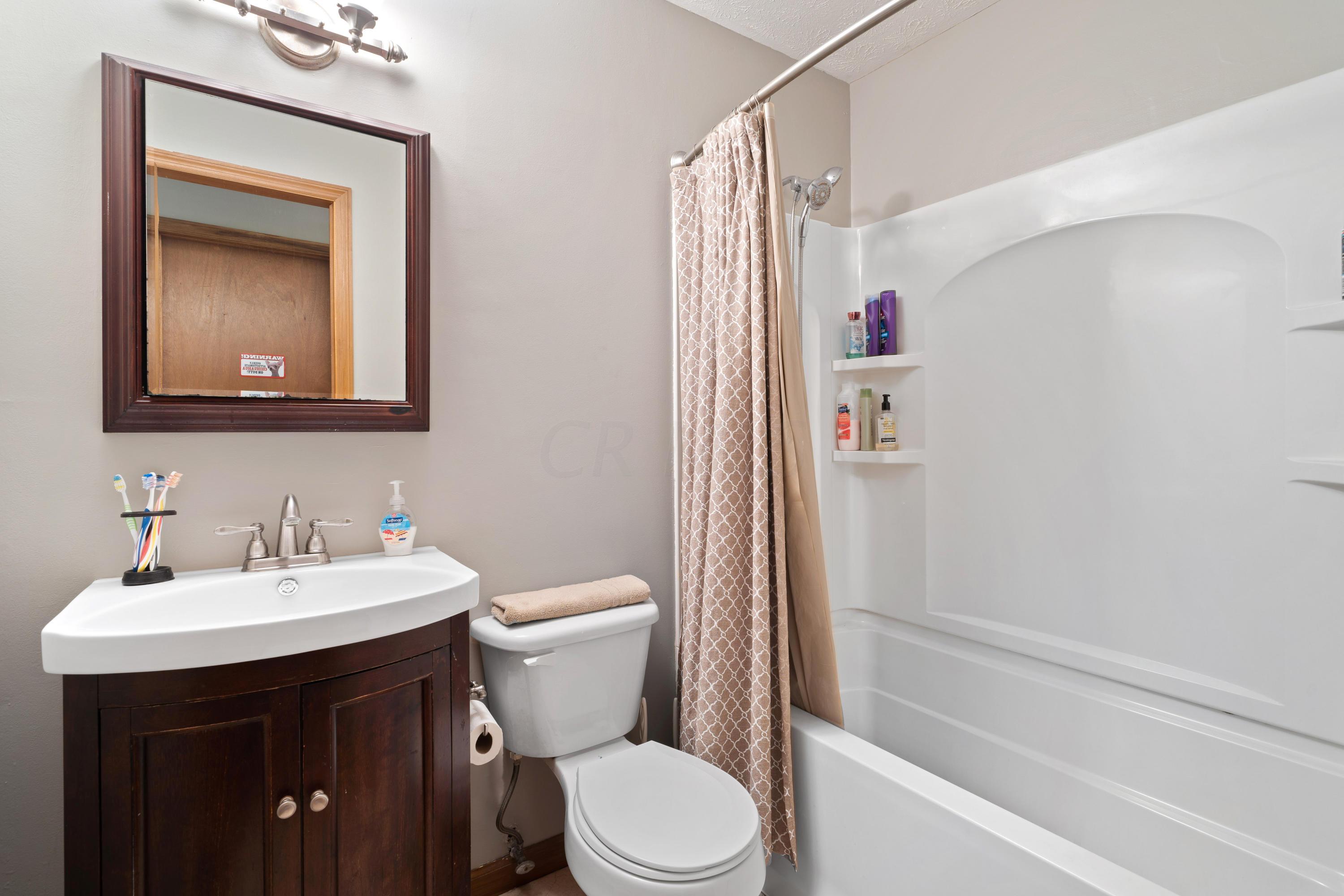 3434 Lacon Road Hilliard, OH 43026 - Photo 19 of 23 Gallery Image 19