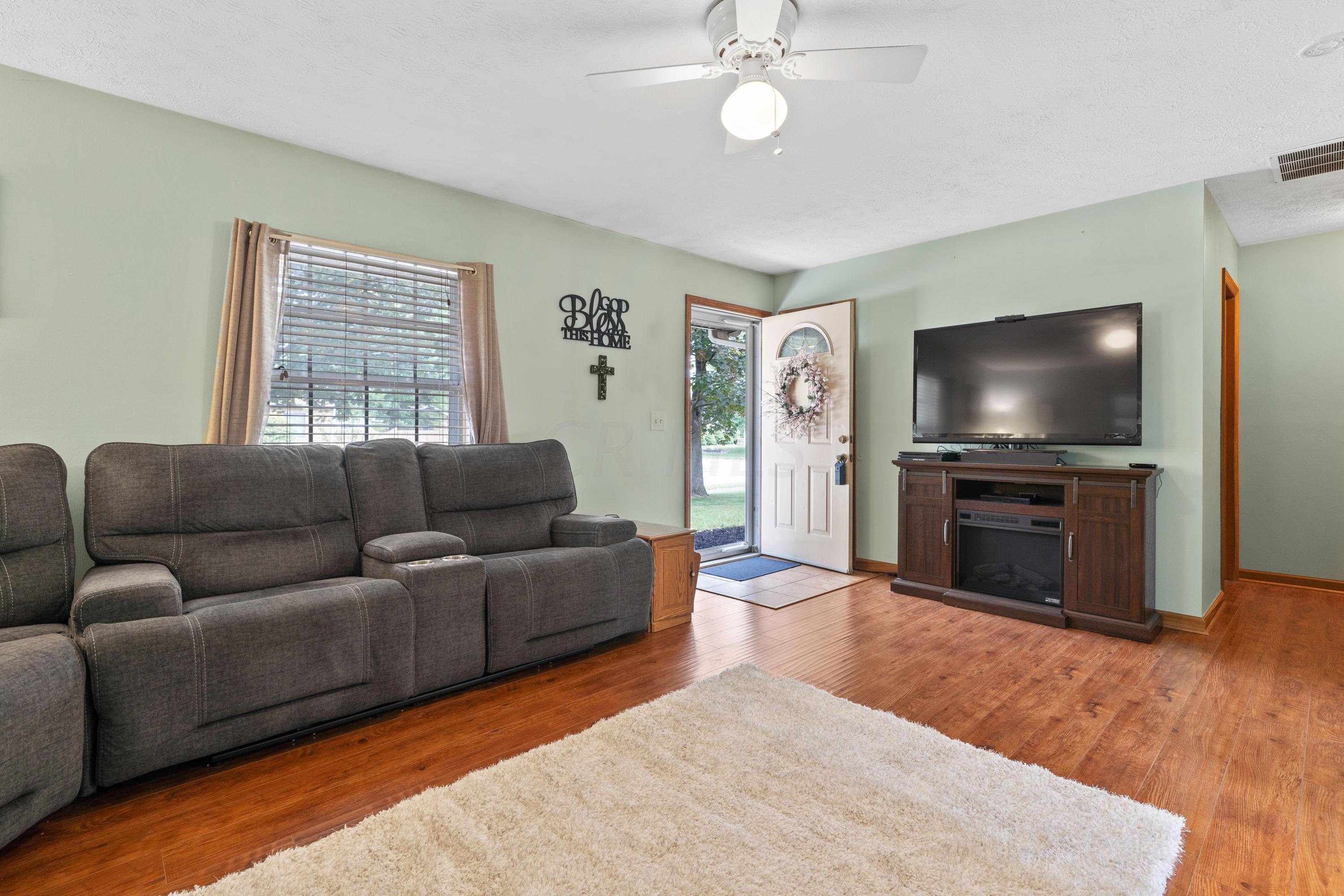 3434 Lacon Road Hilliard, OH 43026 - Photo 6 of 23 Gallery Image 6
