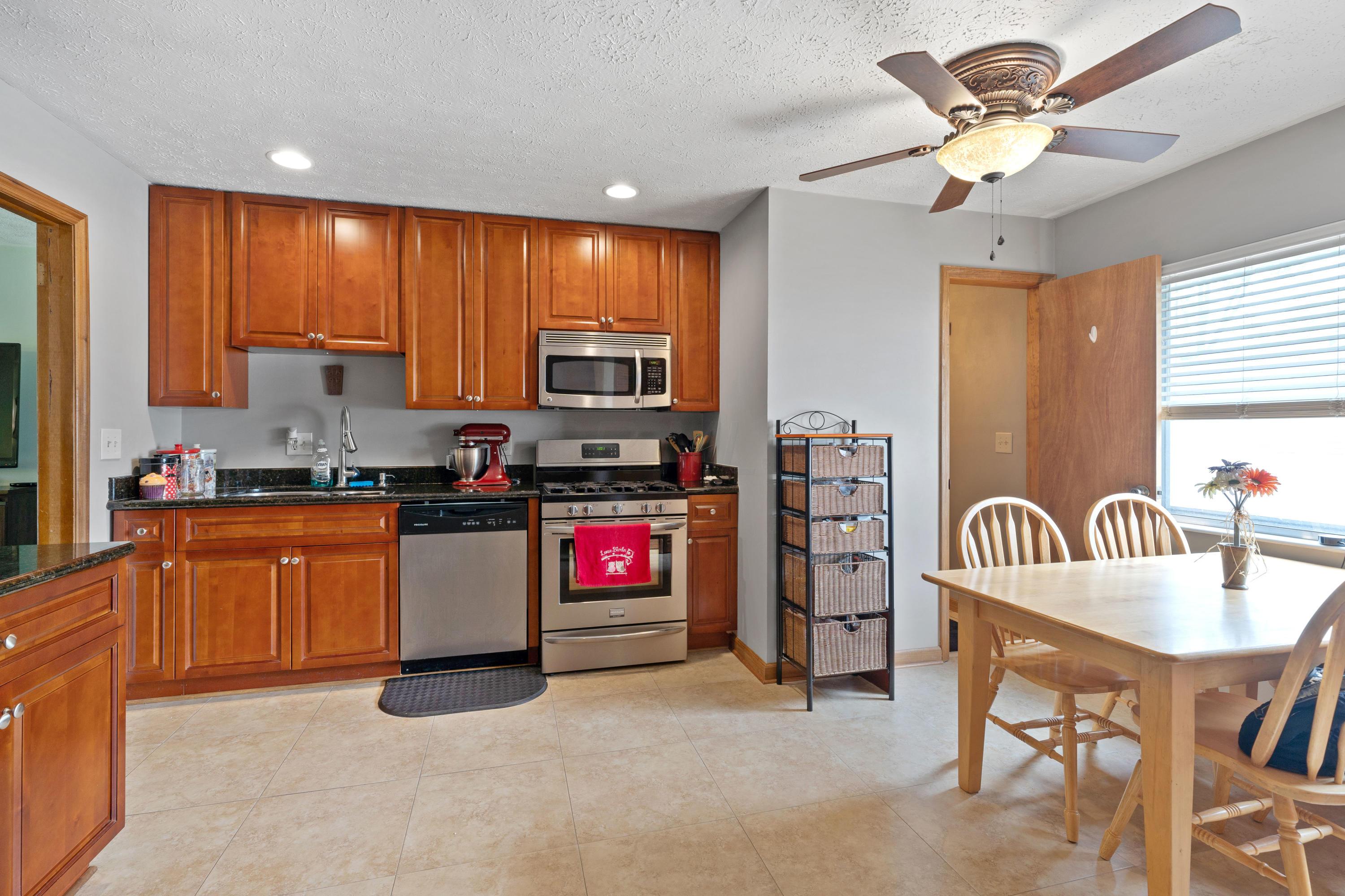 3434 Lacon Road Hilliard, OH 43026 - Photo 9 of 23 Gallery Image 9