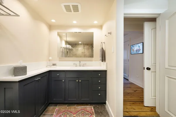 $5,300,000 | 103 Willow Place, Unit 302, Vail, CO 81657
