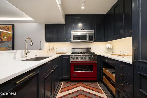 $5,300,000 | 103 Willow Place, Unit 302, Vail, CO 81657