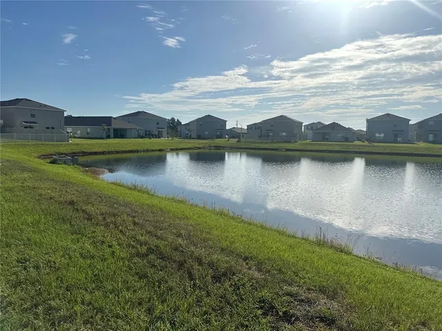 $374,999 | 16626 Mosaic Oar Drive, Wimauma, FL 33598