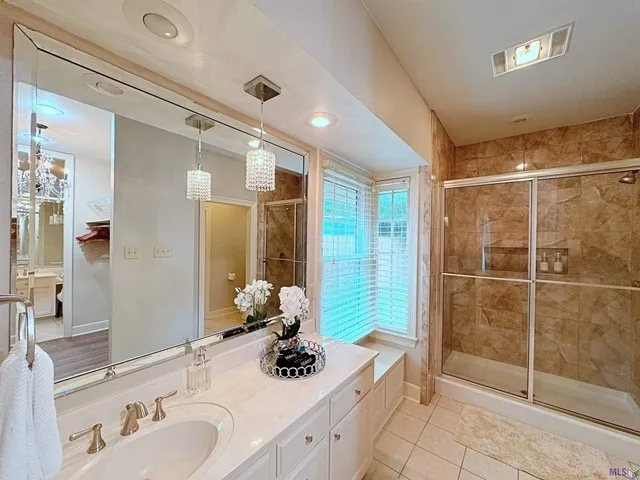 $3,000 | 11831 Thornberry Lane, Baton Rouge, LA 70810