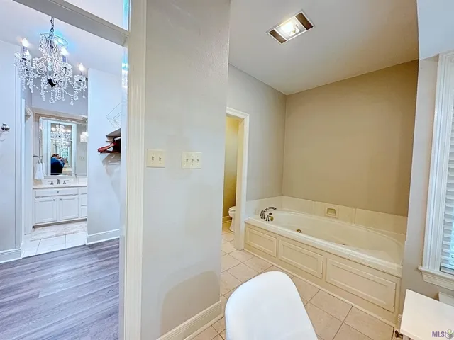 $3,000 | 11831 Thornberry Lane, Baton Rouge, LA 70810