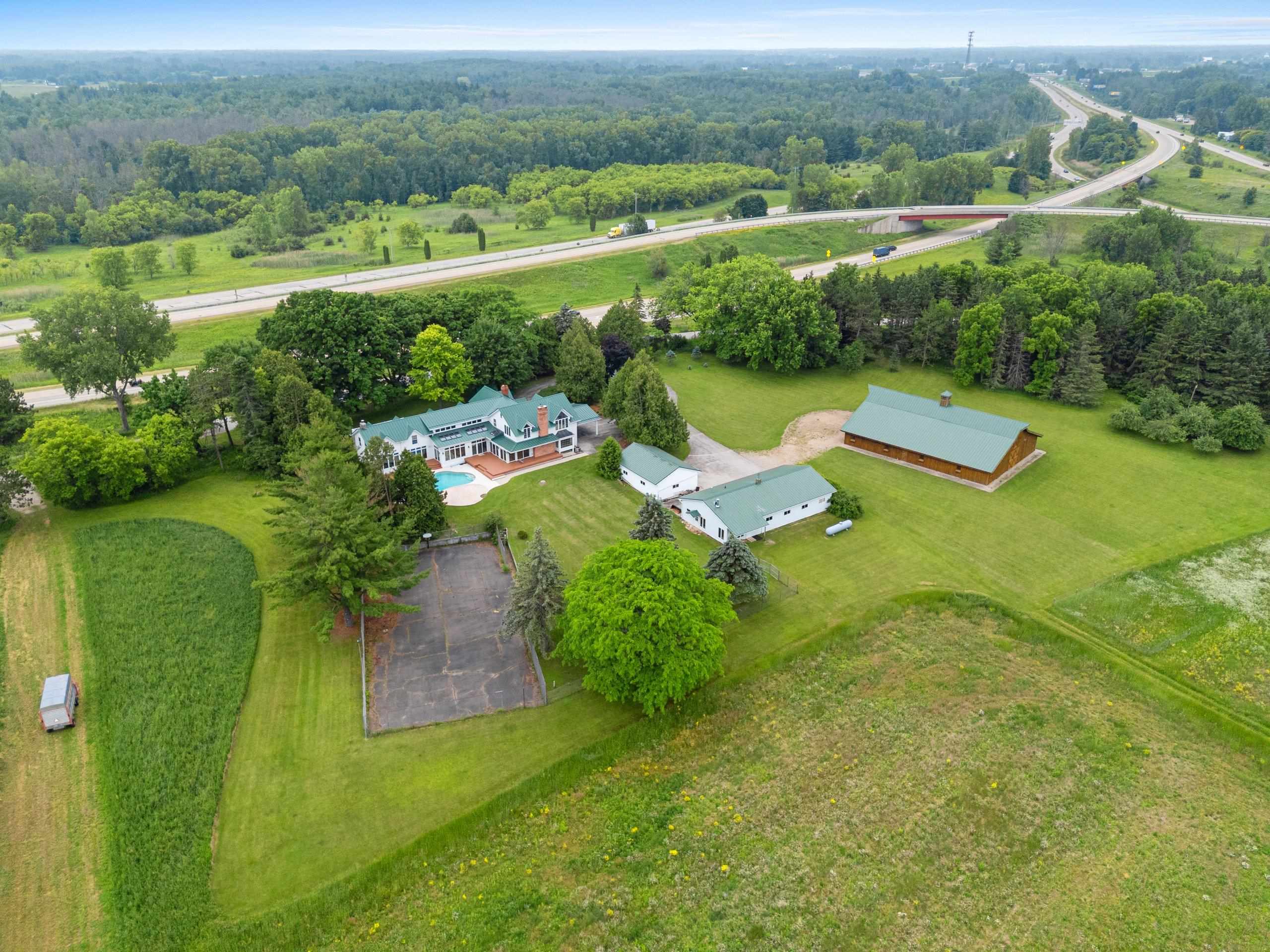 5620 Galuska Road Abrams, WI 54101 - Photo 10 of 90