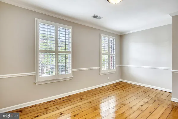 $4,700 | 319 North St Asaph Street, Alexandria, VA 22314