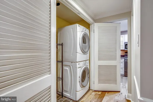 $4,700 | 319 North St Asaph Street, Alexandria, VA 22314