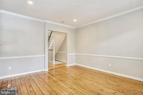 $4,700 | 319 North St Asaph Street, Alexandria, VA 22314