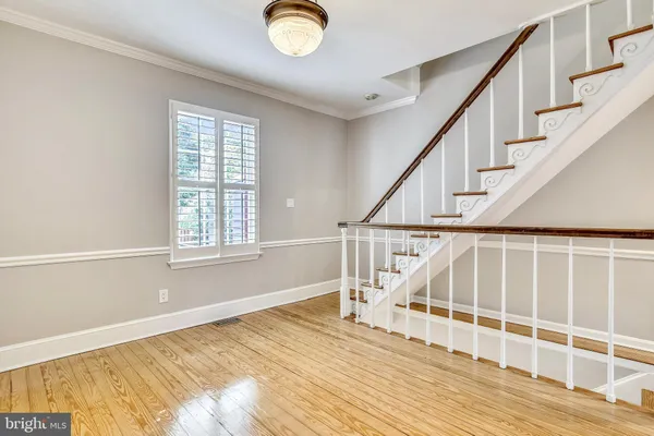 $4,700 | 319 North St Asaph Street, Alexandria, VA 22314