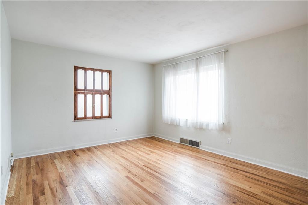 1519 Bower Hill Road Pittsburgh, PA 15243 - Photo 4 of 19 Gallery Image 4