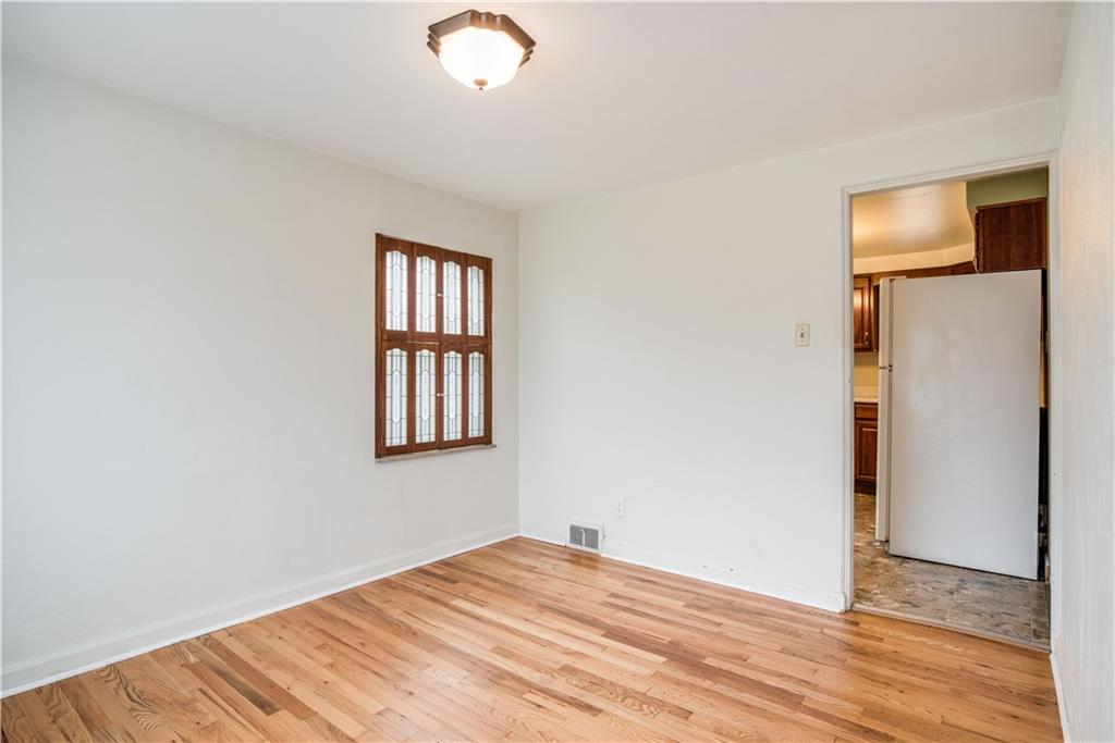 1519 Bower Hill Road Pittsburgh, PA 15243 - Photo 5 of 19 Gallery Image 5