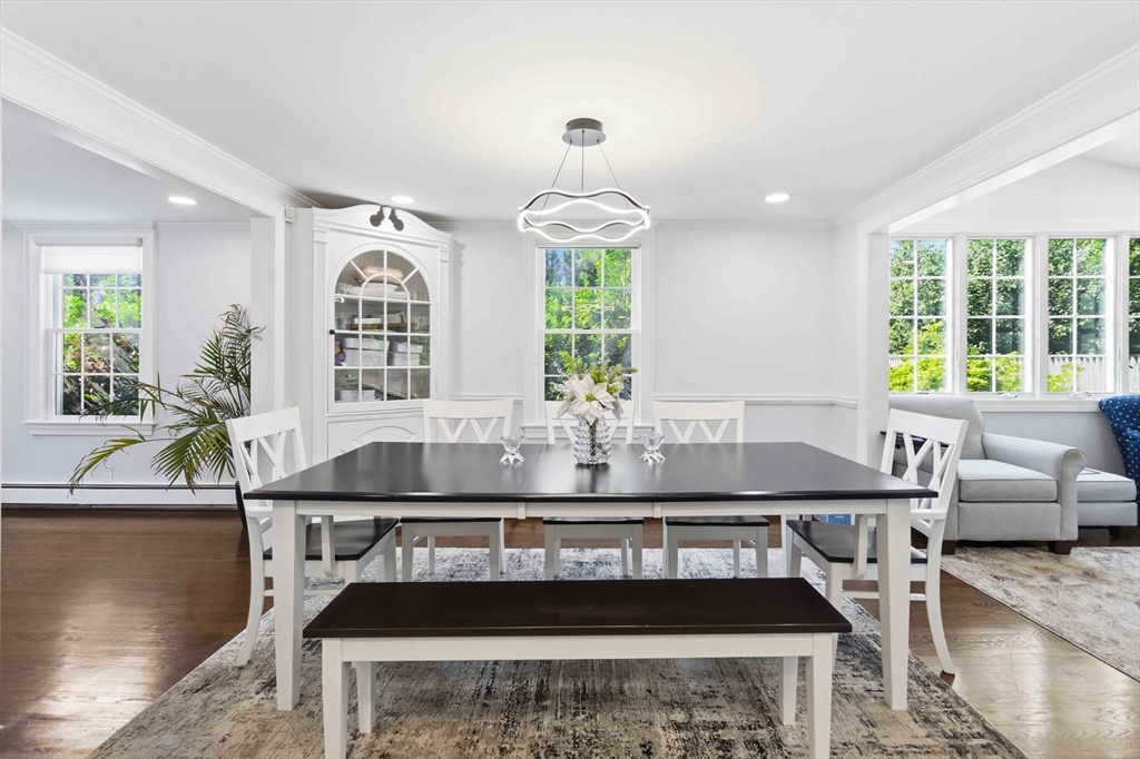 3 Sprague Road Wellesley, MA 02481 - Photo 9 of 42