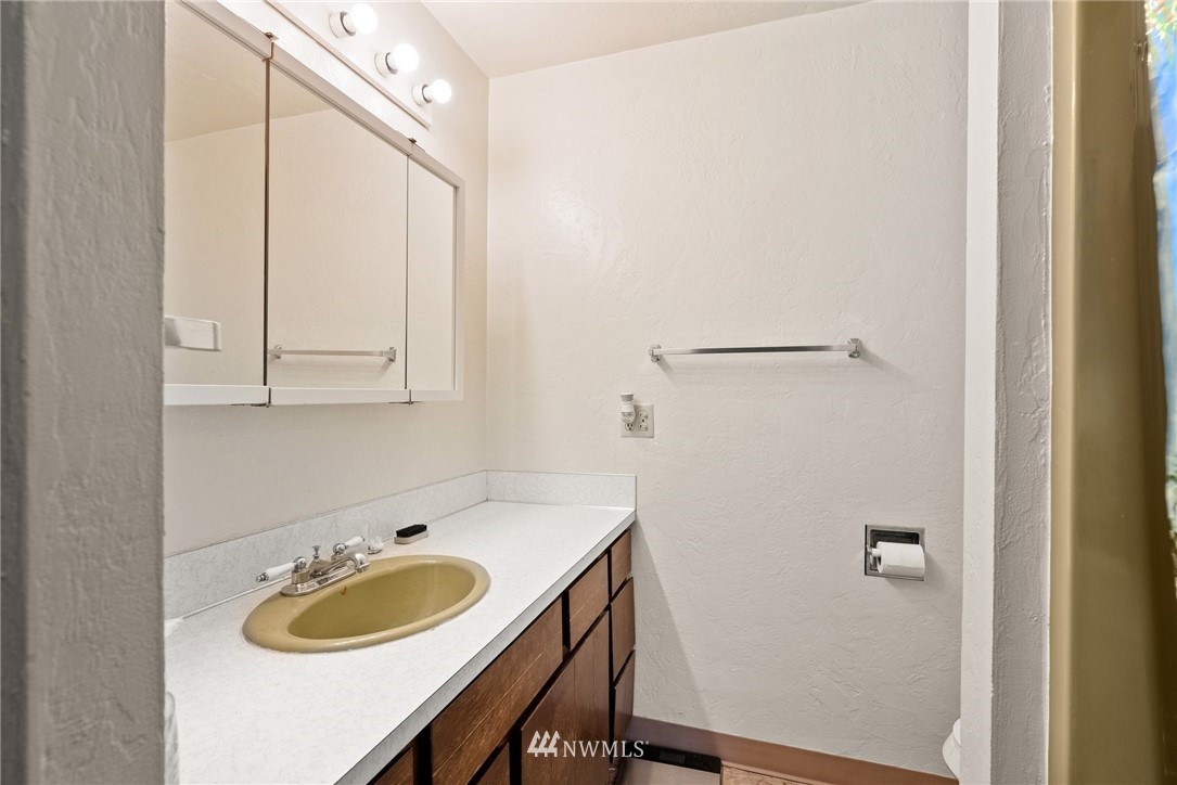 210 Southwest 13th Street, Unit 117 Chehalis, WA 98532 - Photo 35 of 40 Gallery Image 35