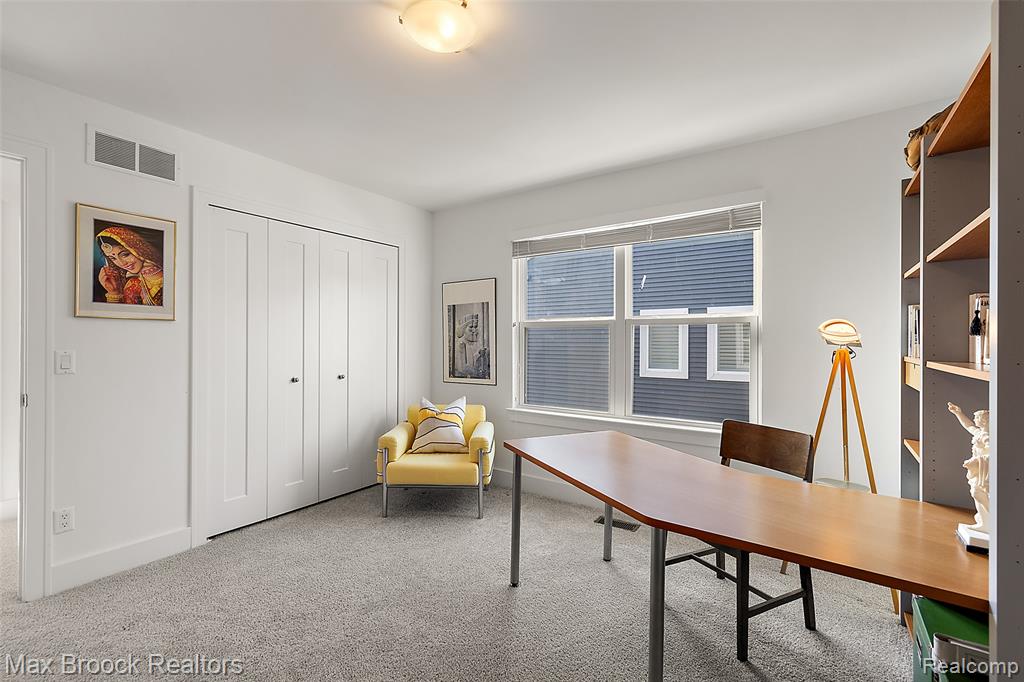 4260 Kent Road Royal Oak, MI 48073 - Photo 30 of 54 Gallery Image 30
