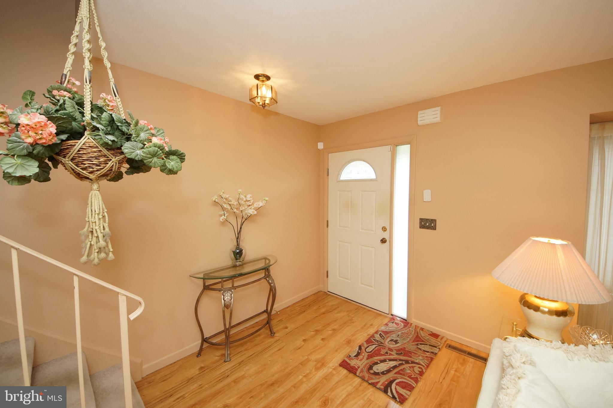 848 Jamestown Road Hightstown, NJ 08520 - Photo 3 of 34 Gallery Image 3