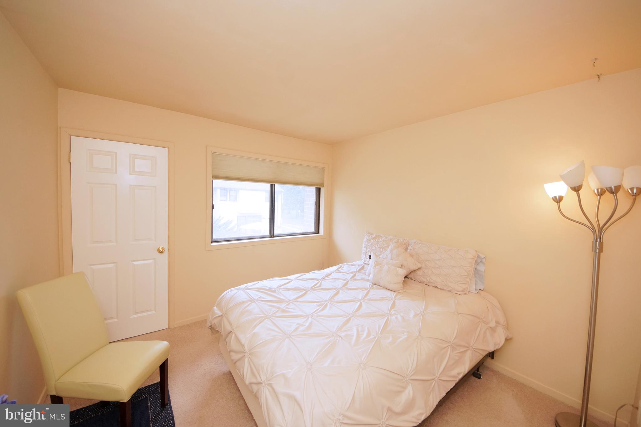 848 Jamestown Road Hightstown, NJ 08520 - Photo 23 of 34 Gallery Image 23