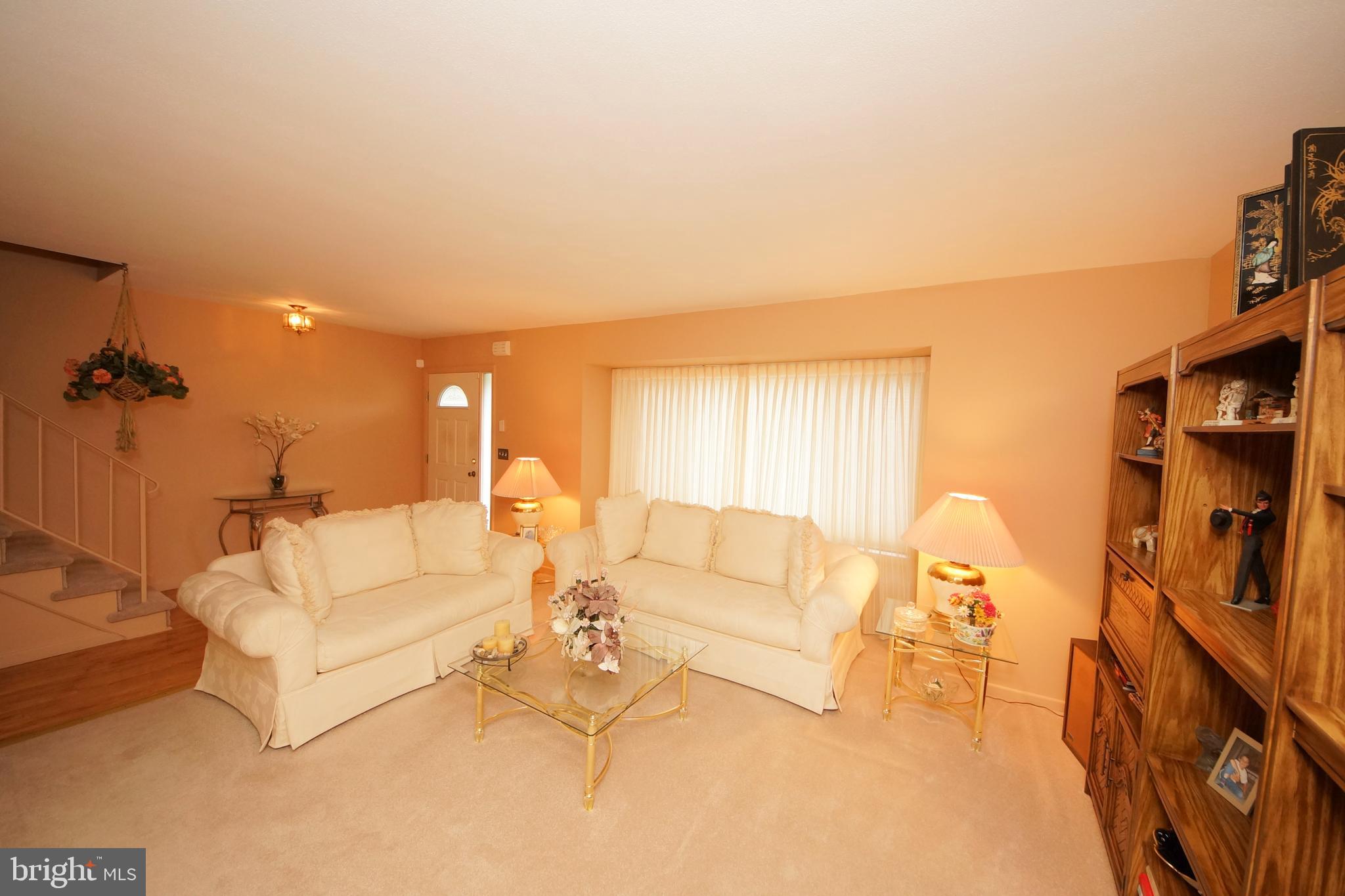 848 Jamestown Road Hightstown, NJ 08520 - Photo 5 of 34 Gallery Image 5