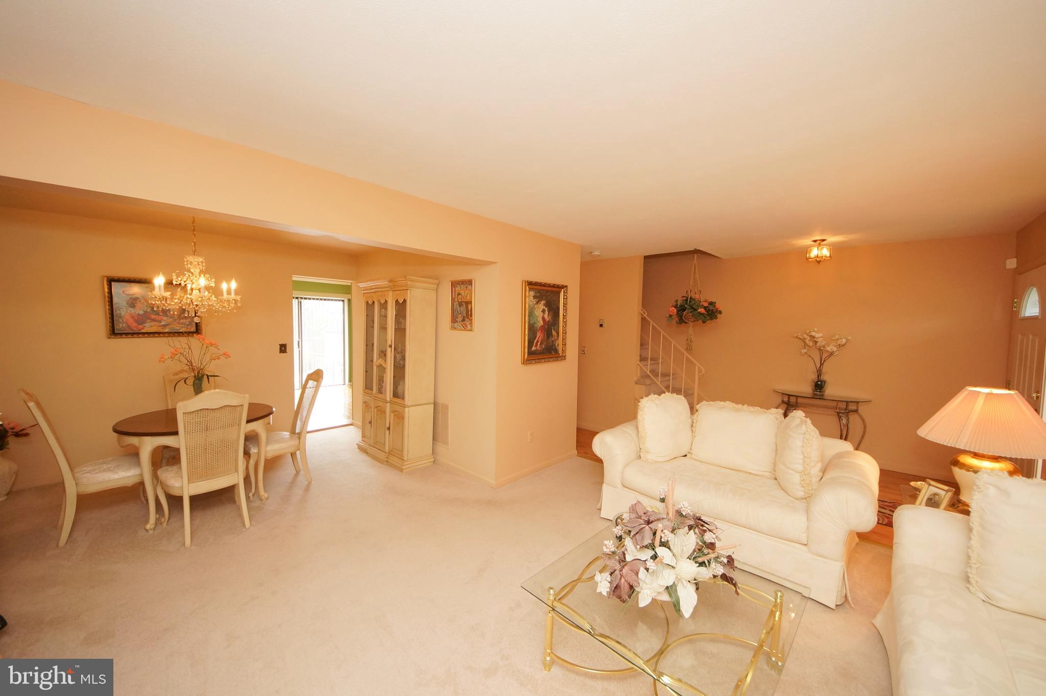 848 Jamestown Road Hightstown, NJ 08520 - Photo 6 of 34 Gallery Image 6