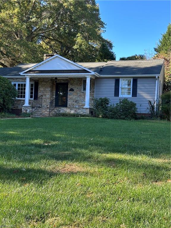 940 Avon Road Winston-Salem, NC 27104 - Photo 1 of 30 Gallery Image 1