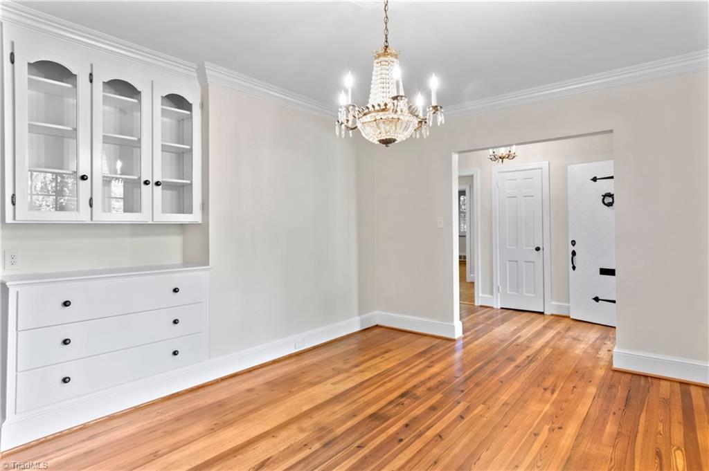 940 Avon Road Winston-Salem, NC 27104 - Photo 6 of 30 Gallery Image 6