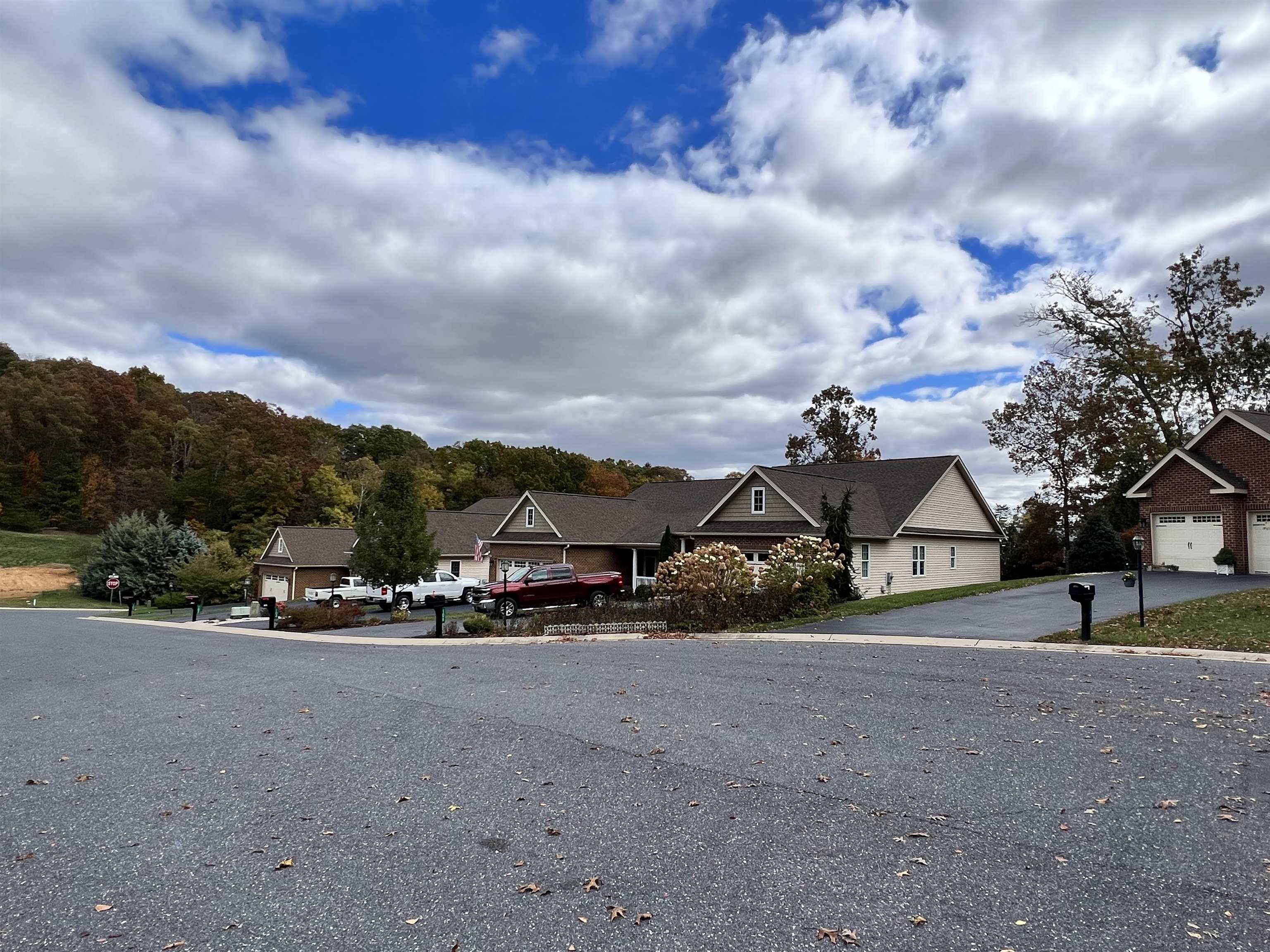 1201 Stocker Street Staunton, VA 24401 - Photo 4 of 7