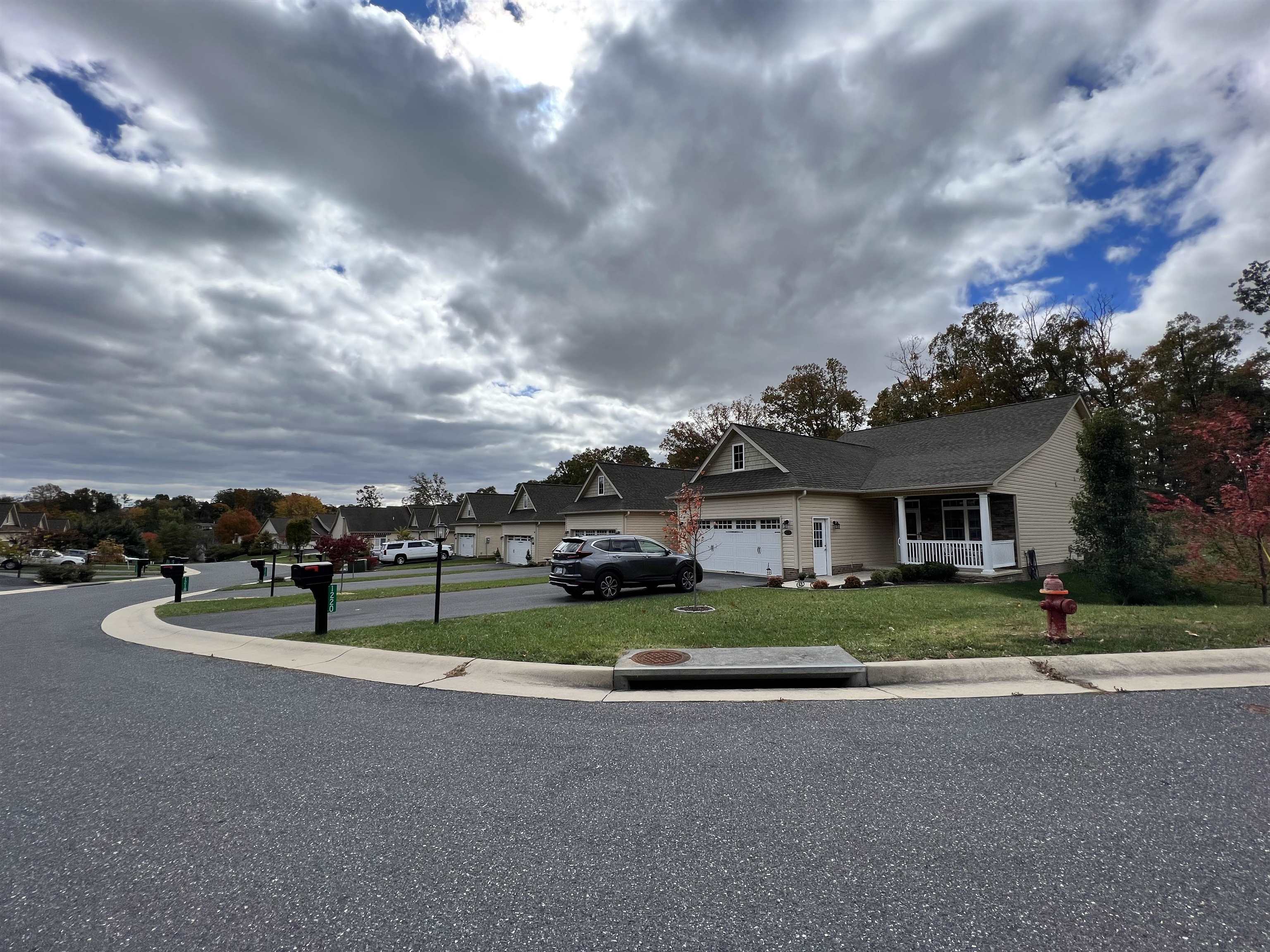 1201 Stocker Street Staunton, VA 24401 - Photo 6 of 7