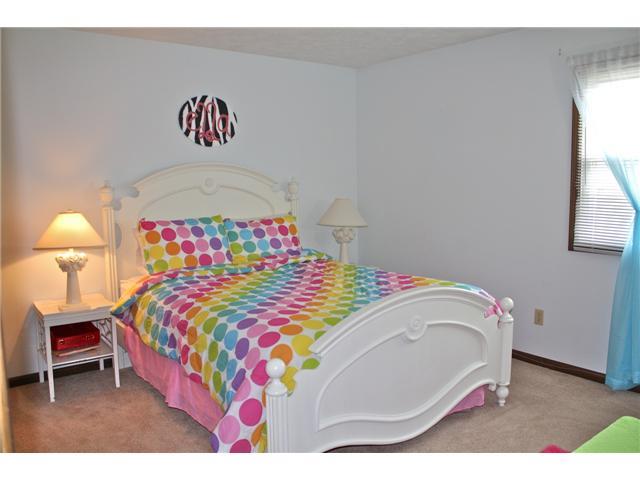 26 Sycamore Road Carmel, IN 46033 - Photo 13 of 22 Gallery Image 13