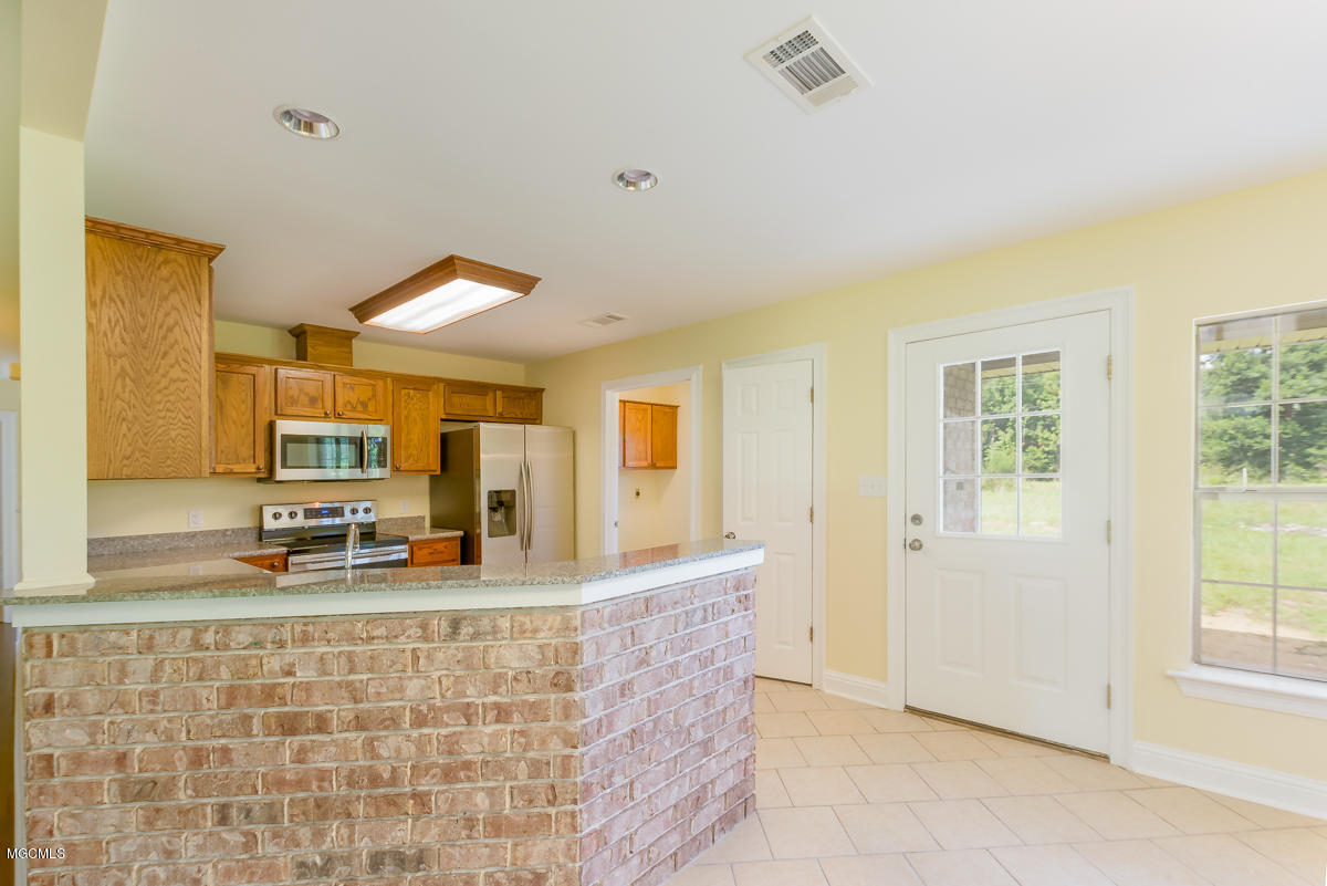867 Liberty Road Picayune, MS 39466 - Photo 8 of 21 Liberty Road Low Res-8
