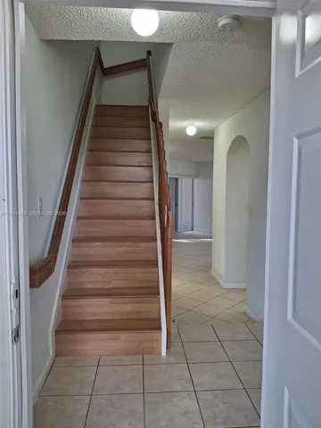 $2,700 | 14385 Southwest 120th Court, Unit 67, Miami, FL 33186