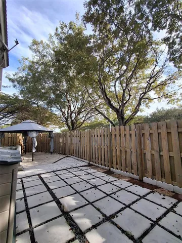 $2,700 | 14385 Southwest 120th Court, Unit 67, Miami, FL 33186