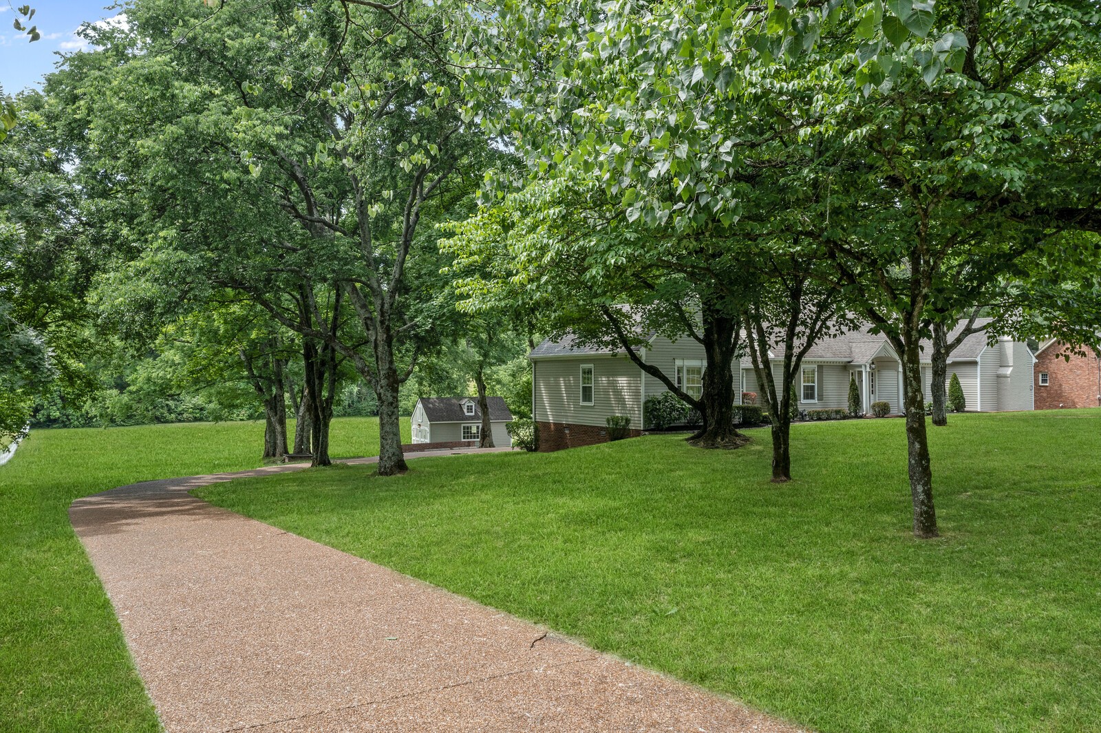 6729 Holt Road Nashville, TN 37211 - Photo 7 of 66 Gallery Image 7