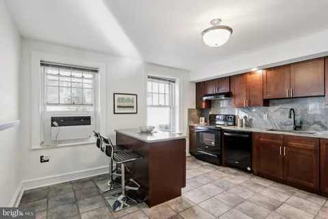 $1,150,000 | 400-02 South 47th Street, Philadelphia, PA 19143
