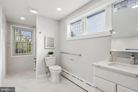 $1,150,000 | 400-02 South 47th Street, Philadelphia, PA 19143