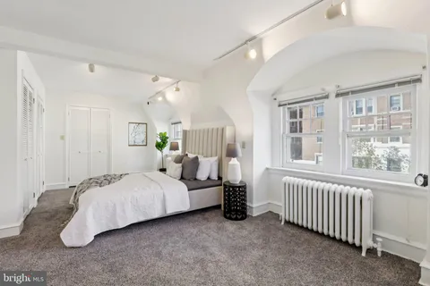 $1,150,000 | 400-02 South 47th Street, Philadelphia, PA 19143