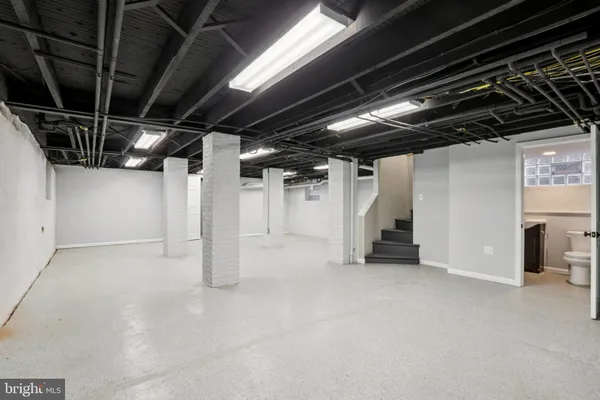 $1,045,000 | 400-02 South 47th Street, Philadelphia, PA 19143