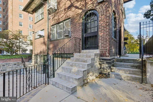 $1,150,000 | 400-02 South 47th Street, Philadelphia, PA 19143