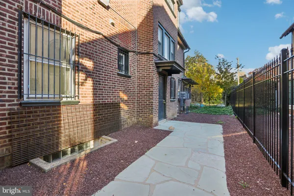 $1,045,000 | 400-02 South 47th Street, Philadelphia, PA 19143