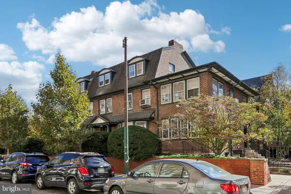 $1,045,000 | 400-02 South 47th Street, Philadelphia, PA 19143