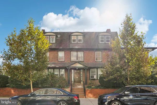 $1,045,000 | 400-02 South 47th Street, Philadelphia, PA 19143
