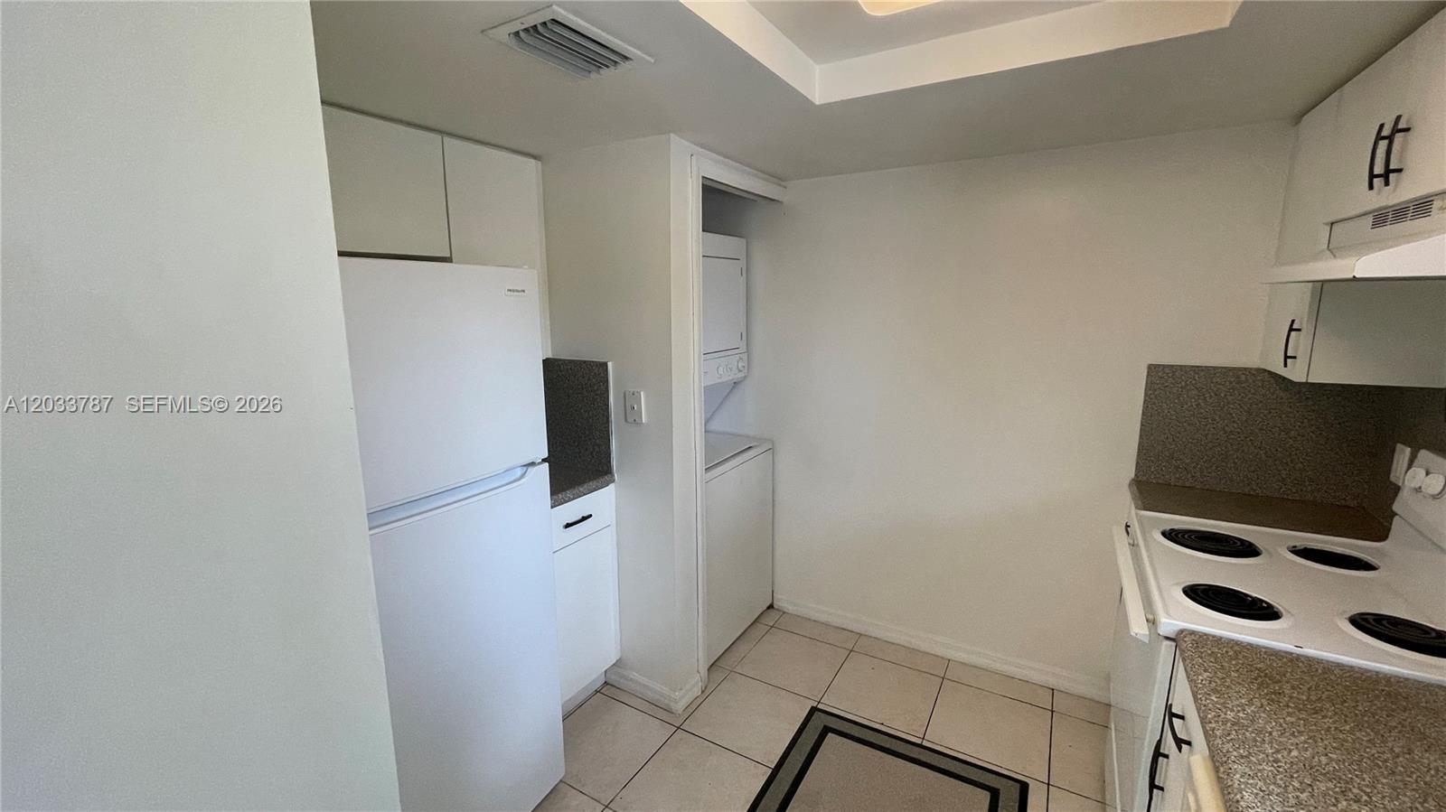 2475 Northwest 16th St Road, Unit 309 Miami, FL 33125 - Photo 6 of 16
