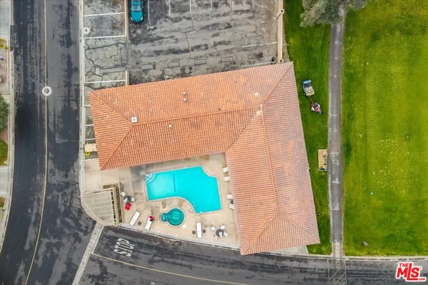 $229,900 | 27 Vía Valverde, Cathedral City, CA 92234
