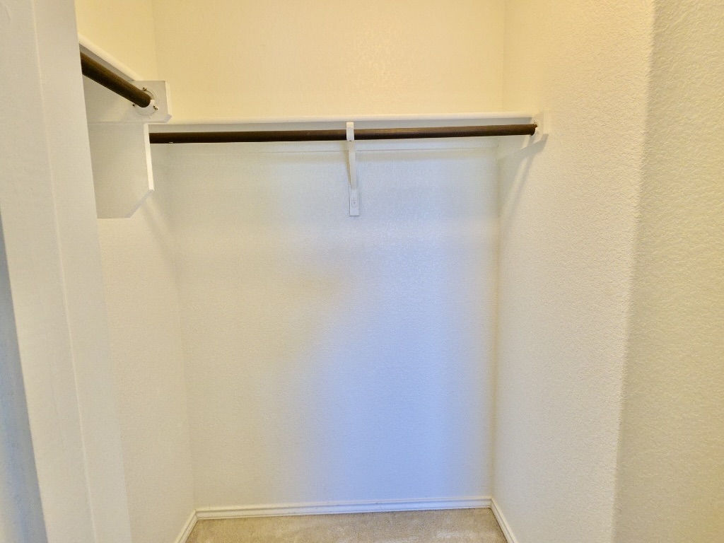 3805 Tranquil Lane Austin, TX 78728 - Photo 25 of 30 a close view of shower tap